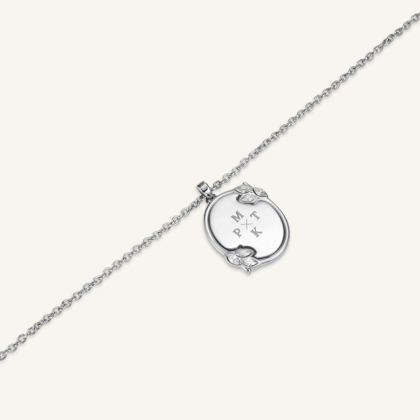 Collier Ovale Vintage