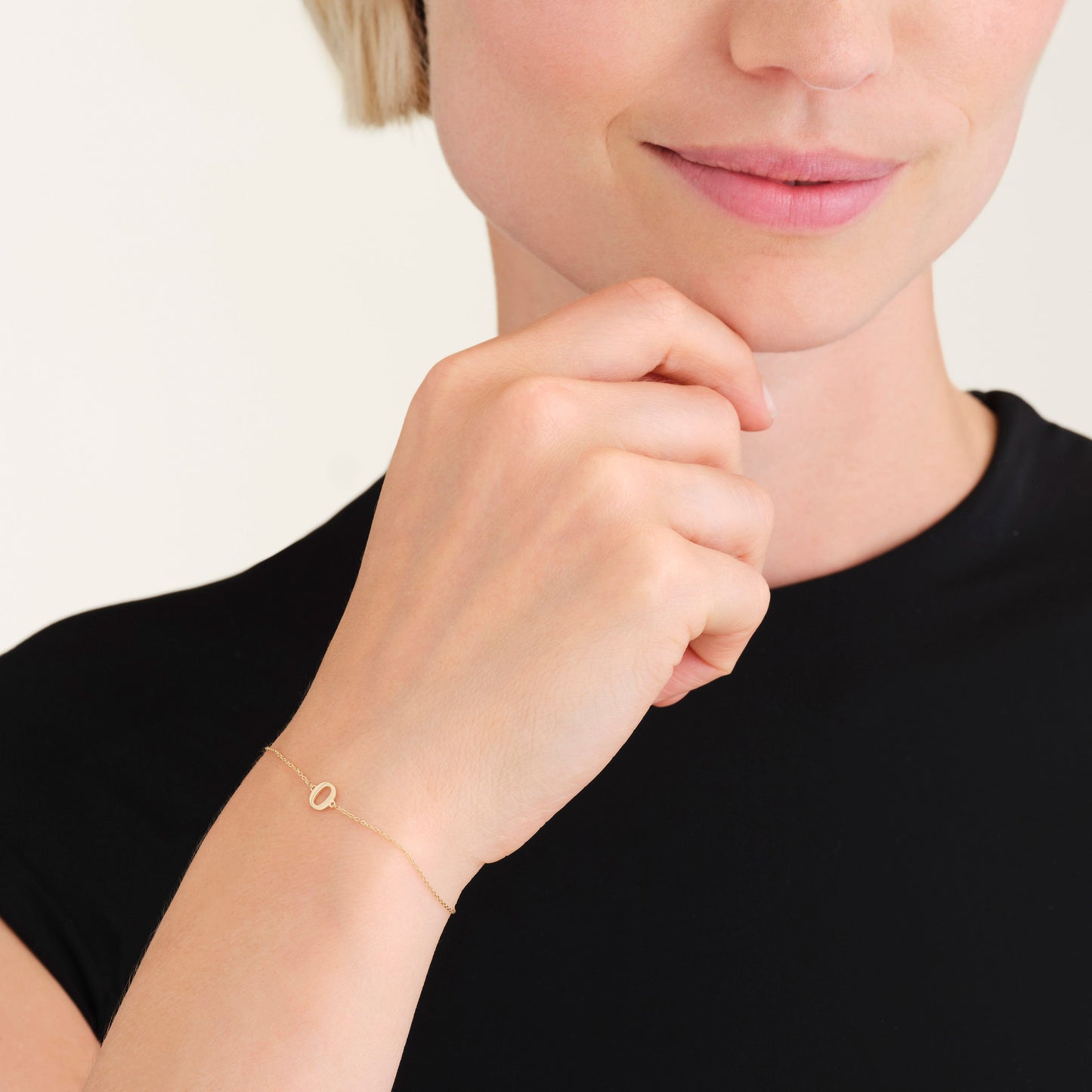 Bracelet Initiale O