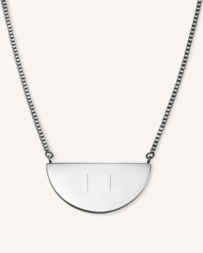 Collier Demi-Lune Avec Initiale