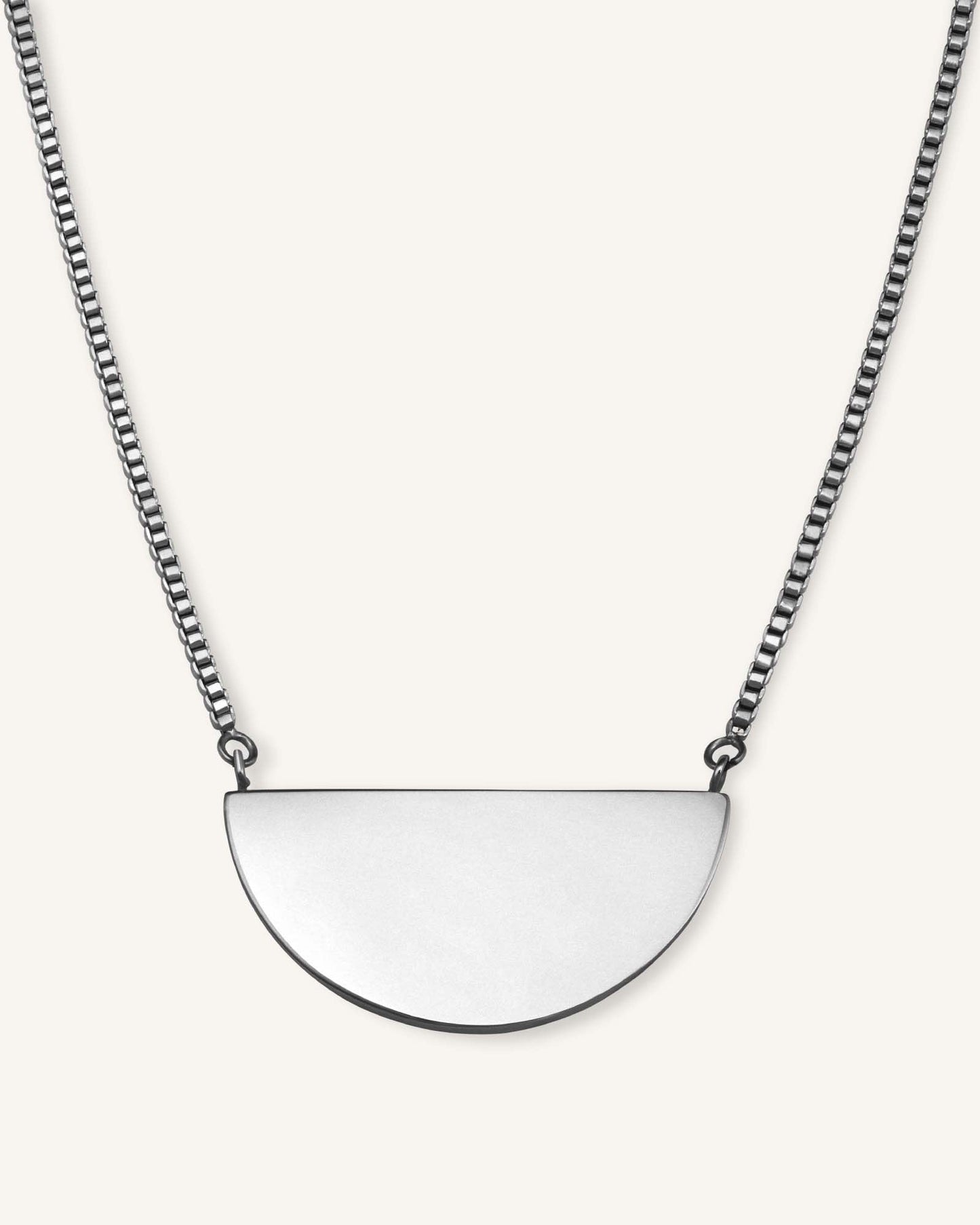 Collier Demi-Lune Avec Initiale