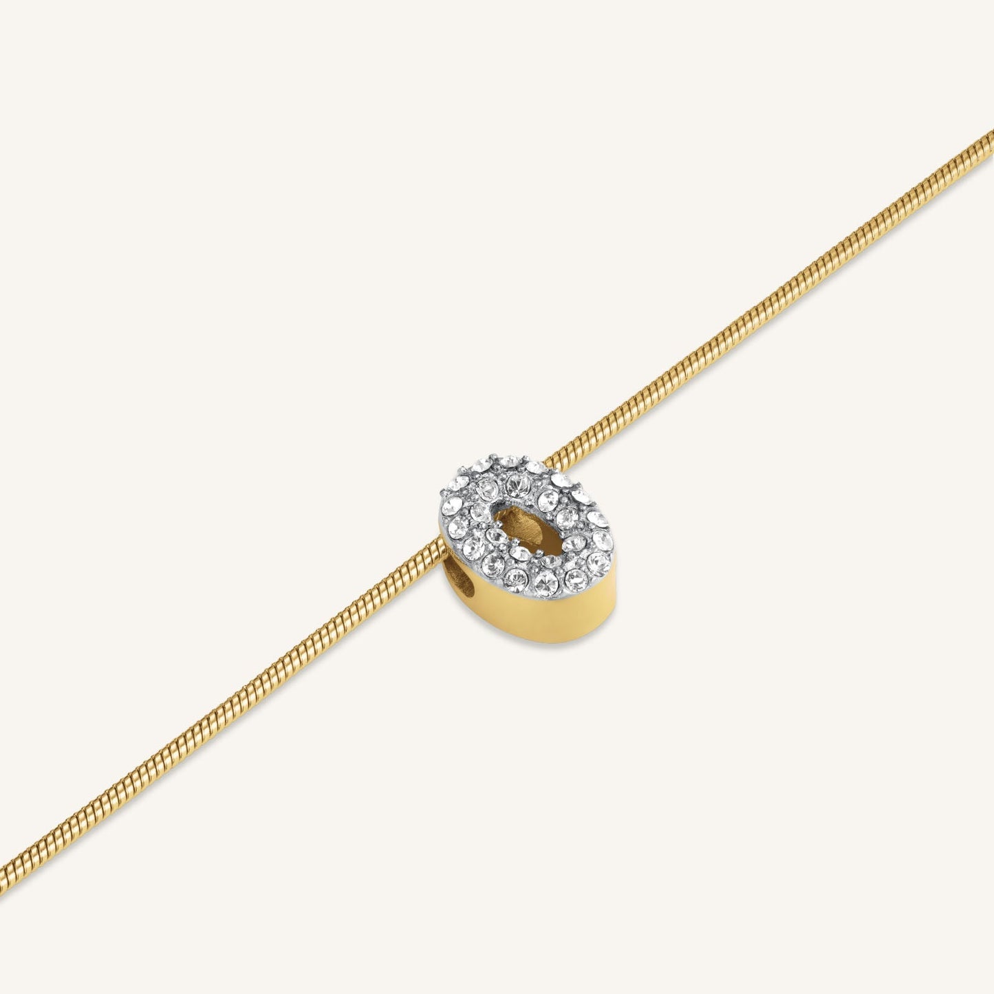 Collier lettre O avec cristaux